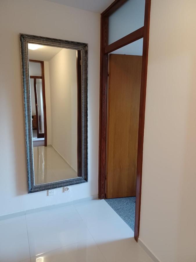 Walk Apartment Vukovar Exteriör bild
